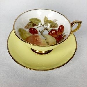 HAMMERSLEY Teacup & Saucer Fruit Peach Cherries Yellow Gold Gilded Pedestal
